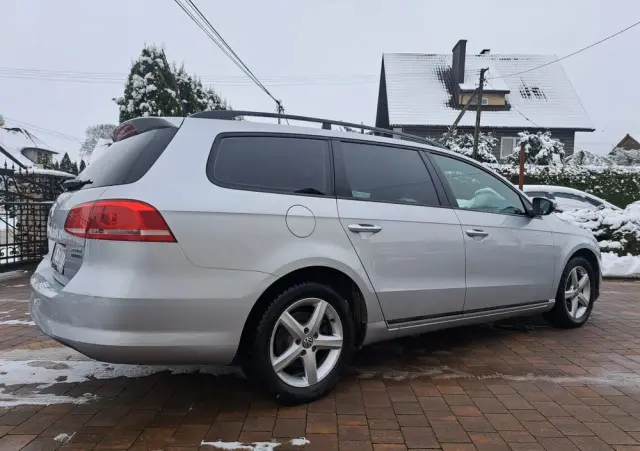 VOLKSWAGEN Passat Variant 2.0 TDI BlueMotion Technology Trendline