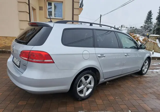 VOLKSWAGEN Passat Variant 2.0 TDI BlueMotion Technology Trendline