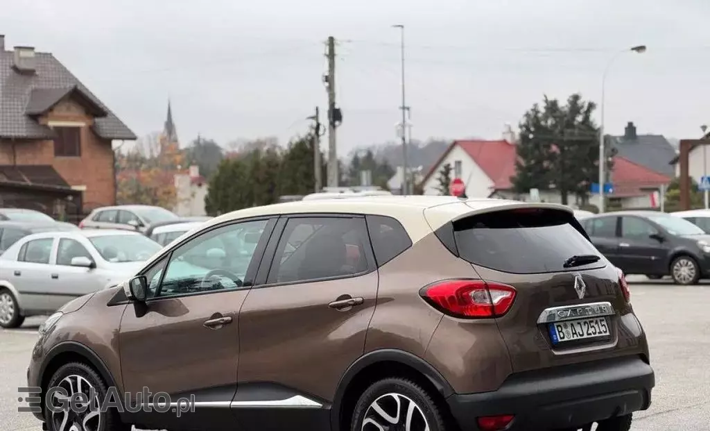 RENAULT Captur 