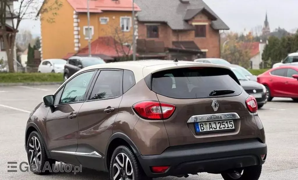 RENAULT Captur 