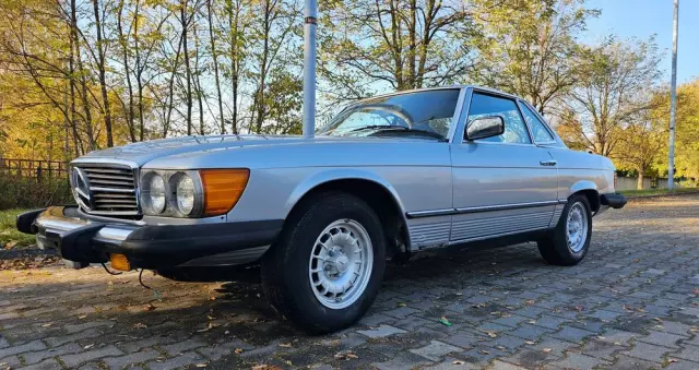 MERCEDES-BENZ SL 