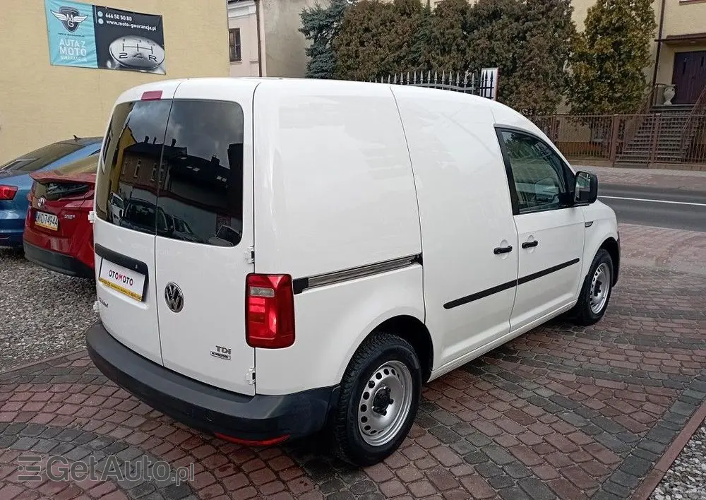 VOLKSWAGEN Caddy 