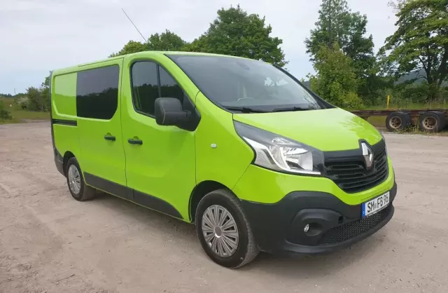 RENAULT Trafic 