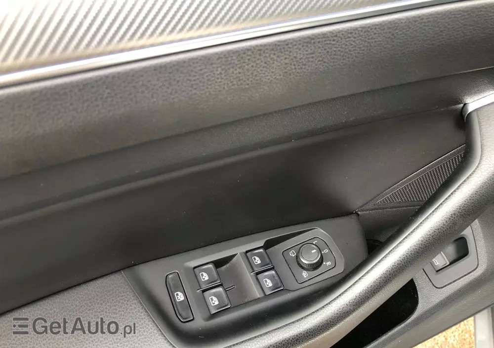 VOLKSWAGEN Arteon 2.0 TSI 4Motion R-Line DSG