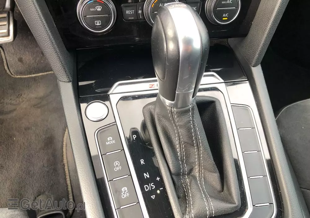 VOLKSWAGEN Arteon 2.0 TSI 4Motion R-Line DSG