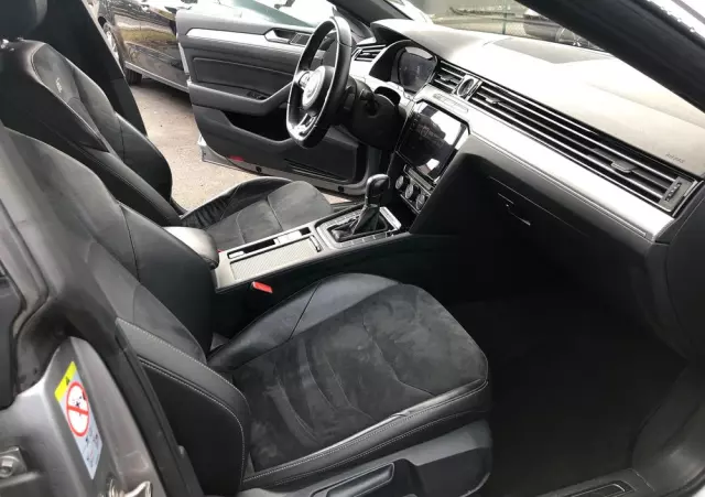 VOLKSWAGEN Arteon 2.0 TSI 4Motion R-Line DSG