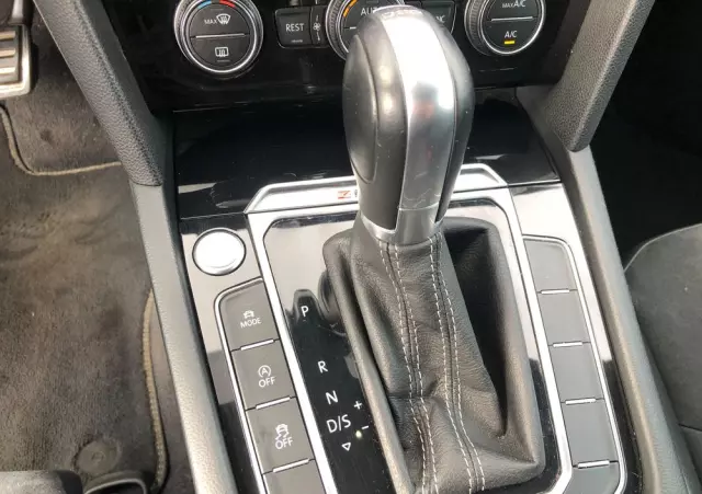 VOLKSWAGEN Arteon 2.0 TSI 4Motion R-Line DSG