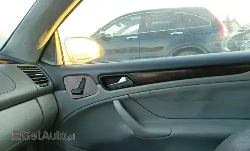 MERCEDES-BENZ CLK 