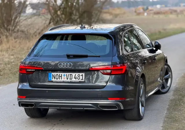 AUDI A4 Avant 2.0 TDI DPF clean diesel quattro S tronic S line Sportpaket