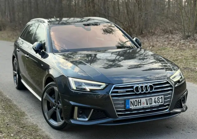 AUDI A4 Avant 2.0 TDI DPF clean diesel quattro S tronic S line Sportpaket