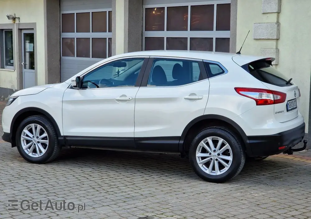 NISSAN Qashqai 1.6 DIG-T 360