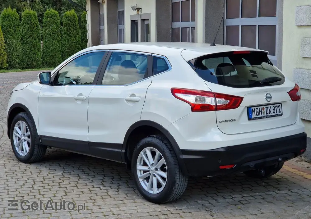 NISSAN Qashqai 1.6 DIG-T 360