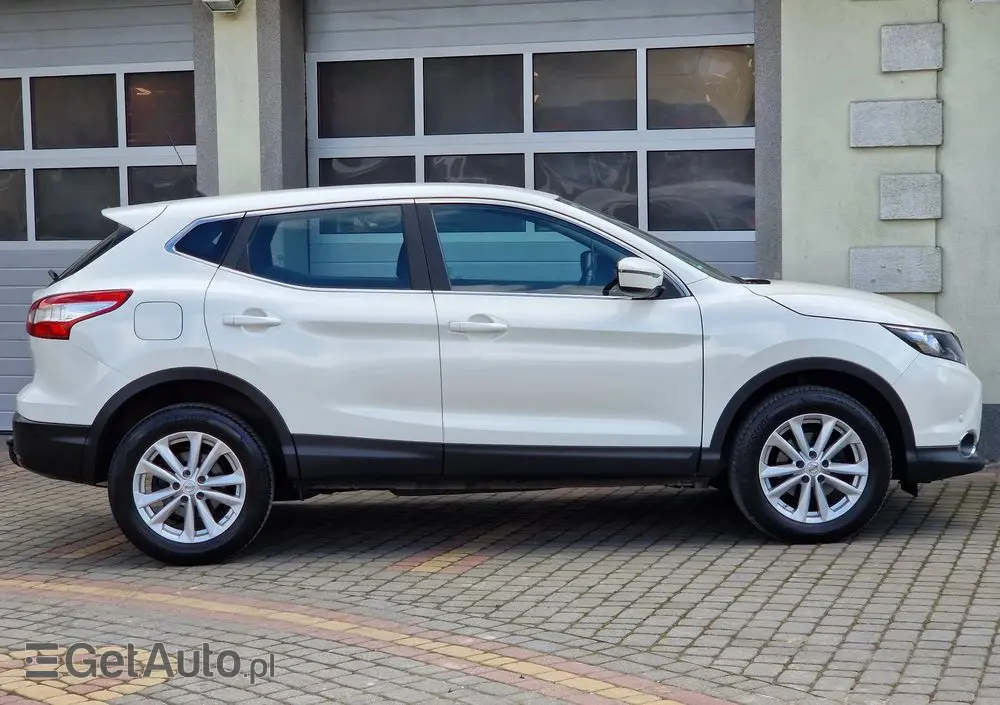 NISSAN Qashqai 1.6 DIG-T 360