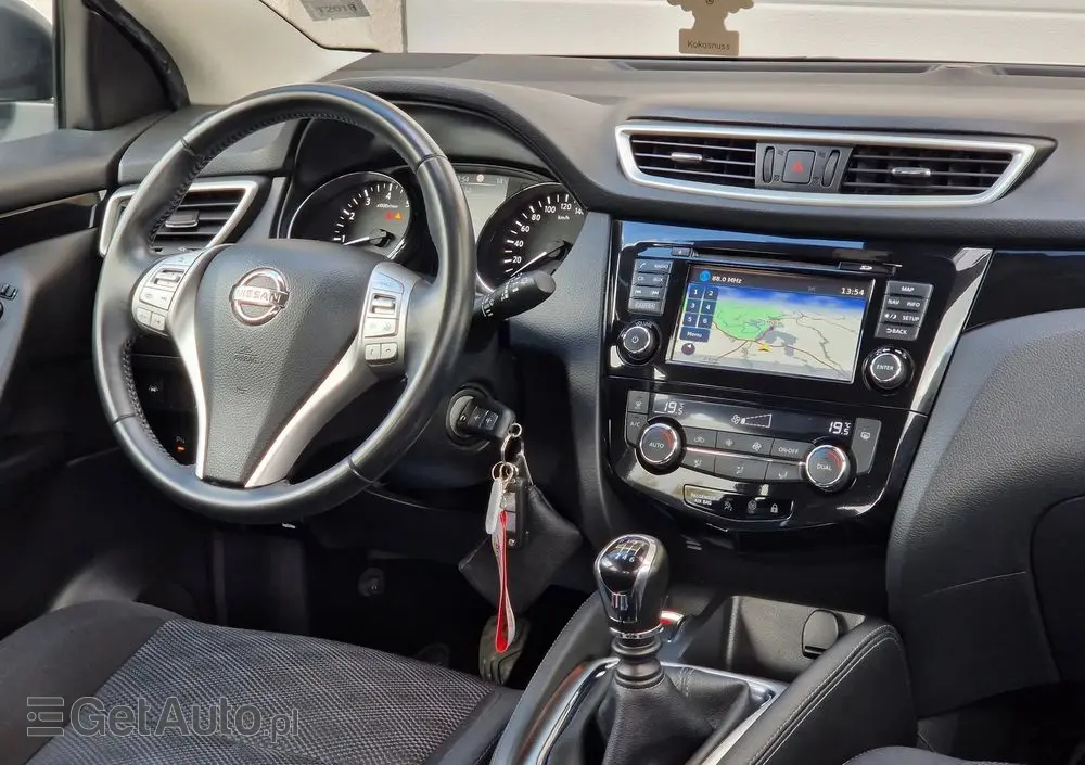 NISSAN Qashqai 1.6 DIG-T 360