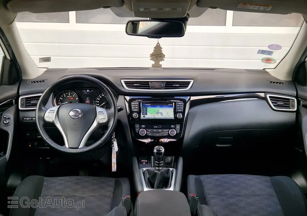 NISSAN Qashqai 1.6 DIG-T 360