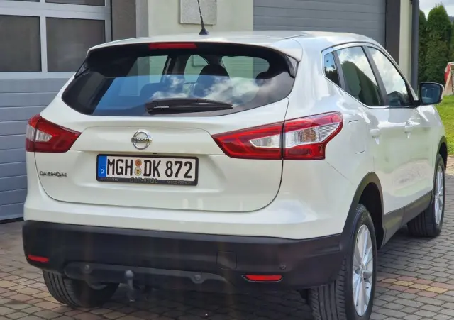 NISSAN Qashqai 1.6 DIG-T 360