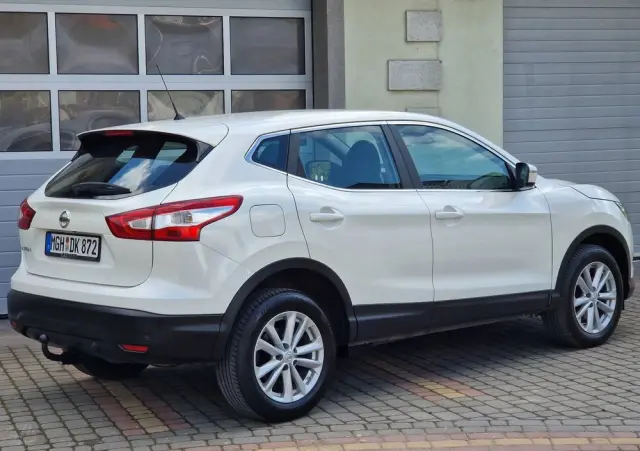 NISSAN Qashqai 1.6 DIG-T 360