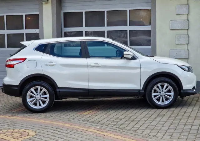 NISSAN Qashqai 1.6 DIG-T 360