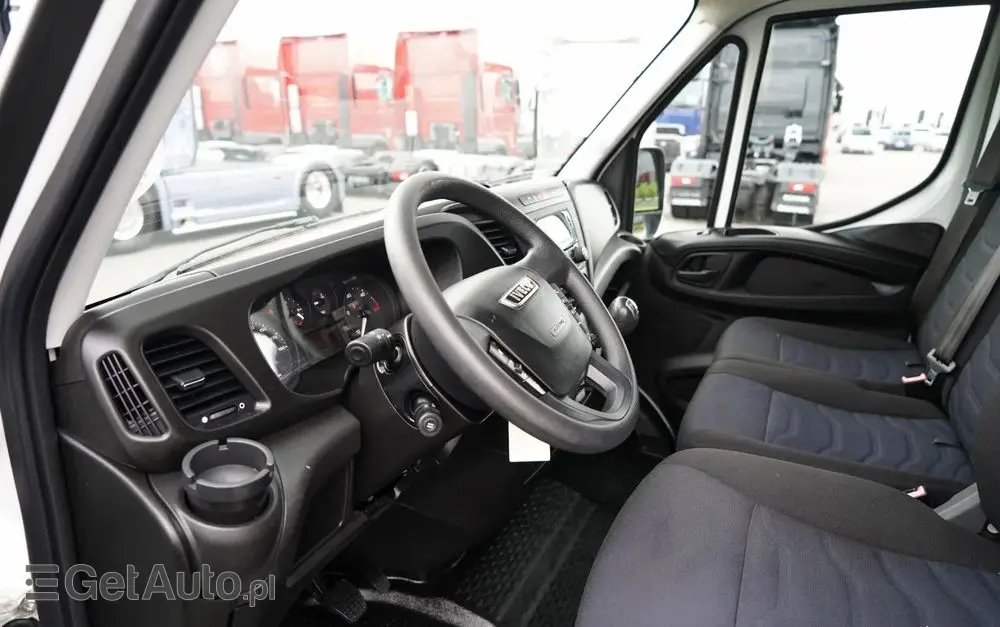 IVECO DAILY 35-140 / KONTENER 4,2 M / WINDA / BLIŹNIAK   DMC: 3500 KG / SPROWADZONY 