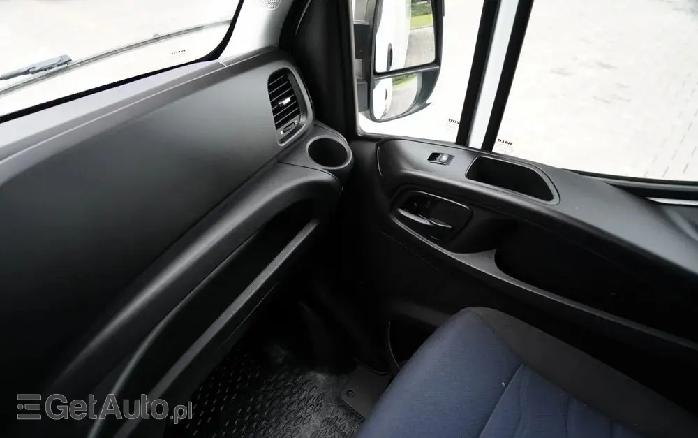 IVECO DAILY 35-140 / KONTENER 4,2 M / WINDA / BLIŹNIAK   DMC: 3500 KG / SPROWADZONY 