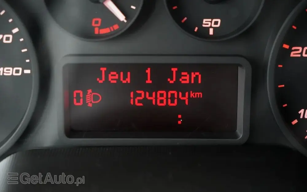 IVECO DAILY 35-140 / KONTENER 4,2 M / WINDA / BLIŹNIAK   DMC: 3500 KG / SPROWADZONY 