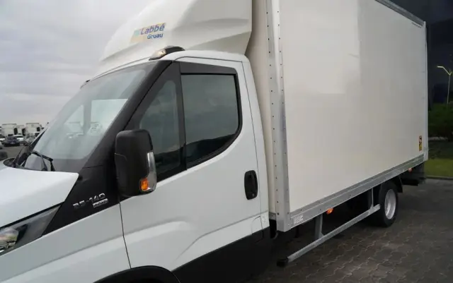 IVECO DAILY 35-140 / KONTENER 4,2 M / WINDA / BLIŹNIAK   DMC: 3500 KG / SPROWADZONY 