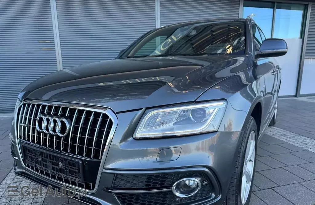 AUDI Q5 