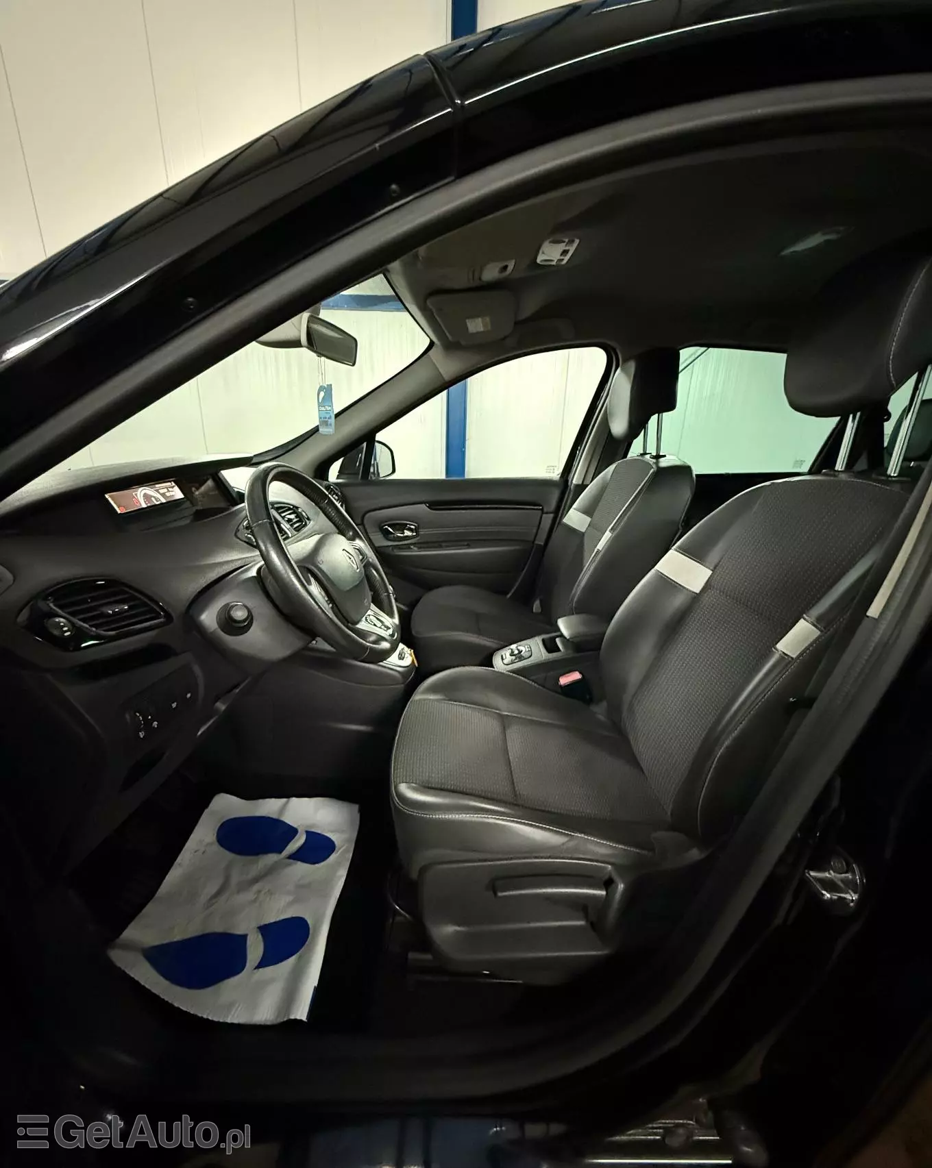 RENAULT Scenic 1.5 dCi Limited