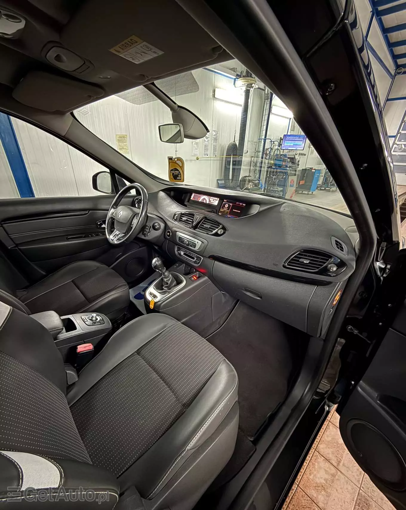 RENAULT Scenic 1.5 dCi Limited