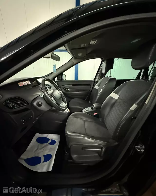 RENAULT Scenic 1.5 dCi Limited