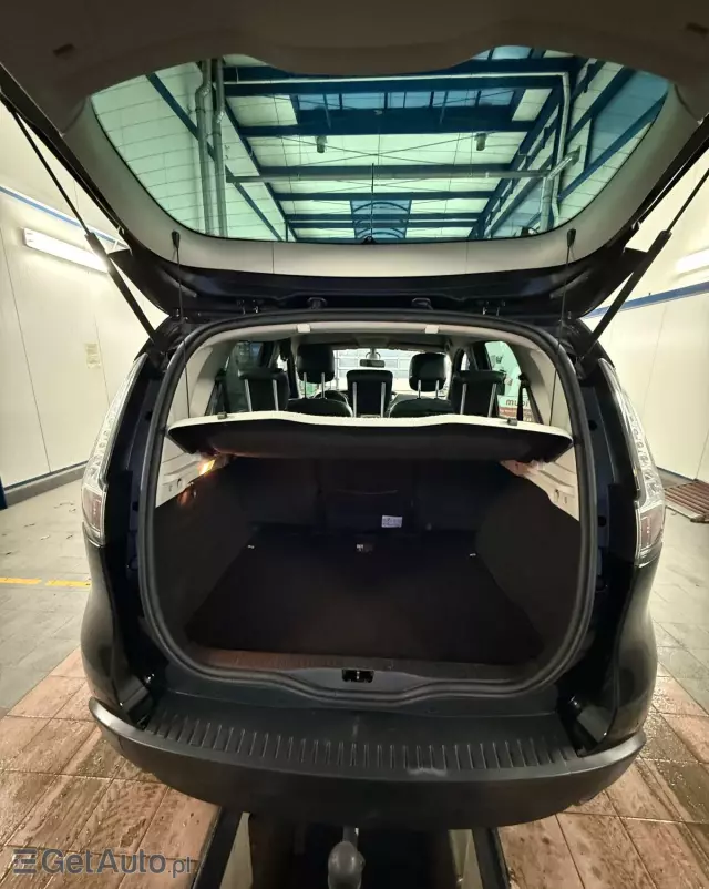 RENAULT Scenic 1.5 dCi Limited