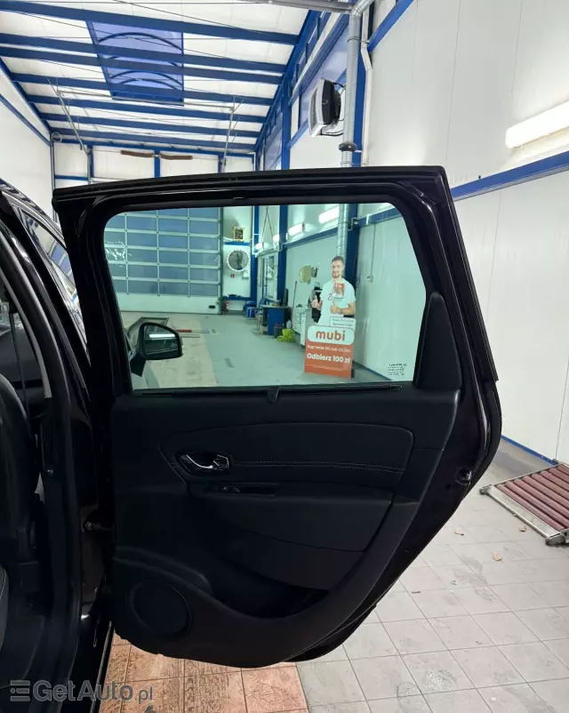 RENAULT Scenic 1.5 dCi Limited