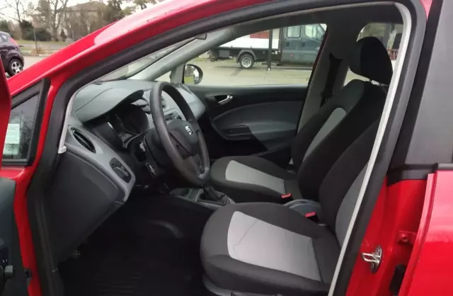 SEAT Ibiza 