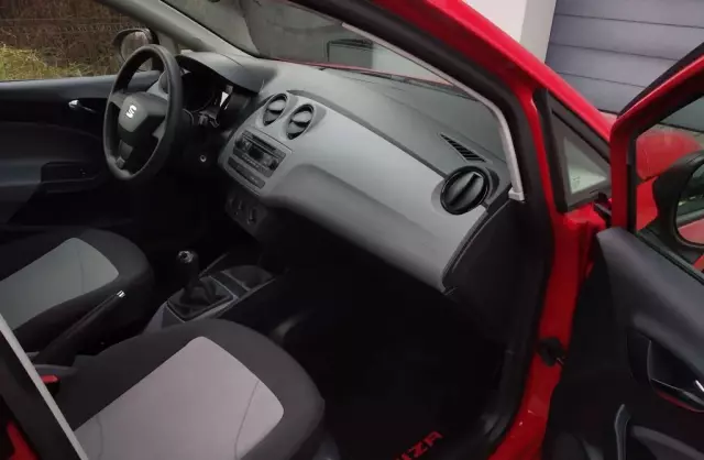 SEAT Ibiza 
