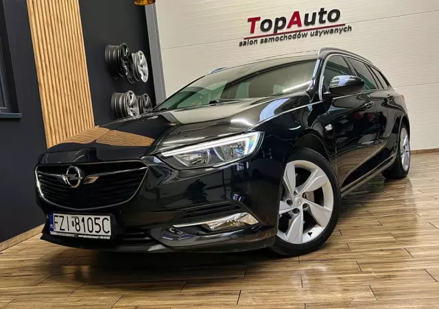 OPEL Insignia Grand Sport2.0 Direct InjTurbo 4x4 Dynamic