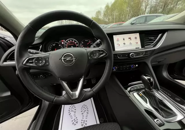 OPEL Insignia Grand Sport2.0 Direct InjTurbo 4x4 Dynamic