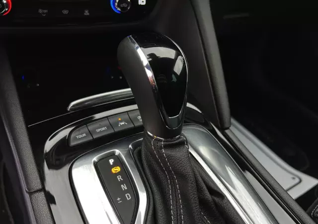 OPEL Insignia Grand Sport2.0 Direct InjTurbo 4x4 Dynamic