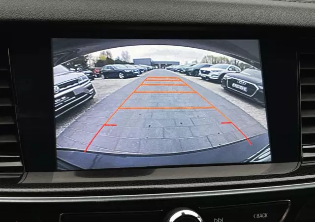 OPEL Insignia Grand Sport2.0 Direct InjTurbo 4x4 Dynamic