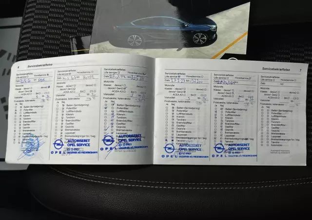 OPEL Insignia Grand Sport2.0 Direct InjTurbo 4x4 Dynamic