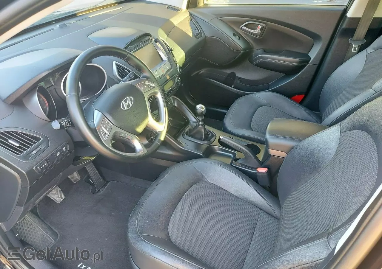 HYUNDAI Ix35 