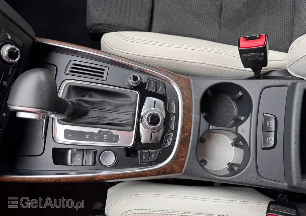 AUDI Q5 2.0 TDI Quattro S tronic