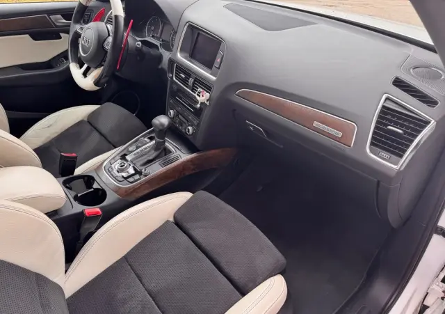 AUDI Q5 2.0 TDI Quattro S tronic