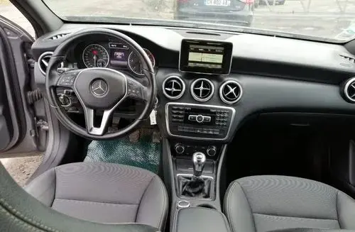 MERCEDES-BENZ Klasa A 