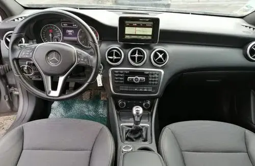 MERCEDES-BENZ Klasa A 