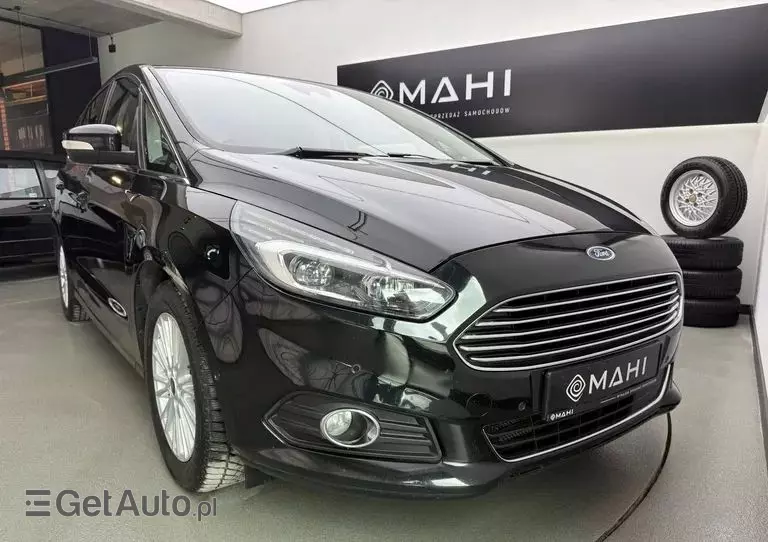 FORD S-Max 2.0 TDCi Titanium