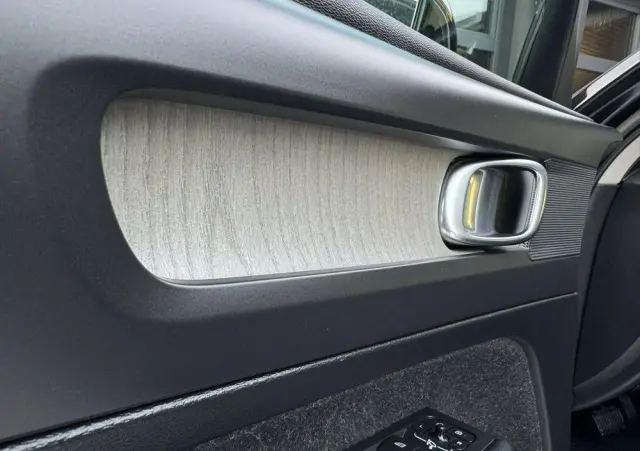 VOLVO XC 40 D3 Inscription