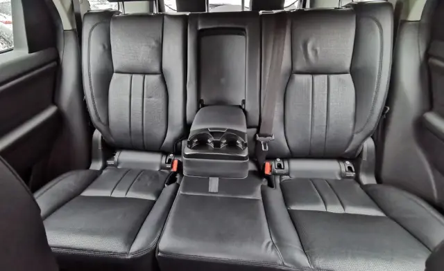 LAND ROVER Discovery Sport Ver-2-0-td4-hse-luxury