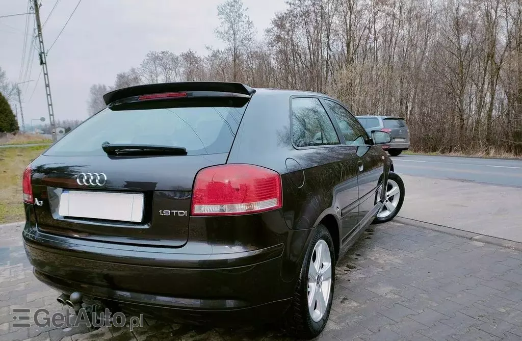 AUDI A3 