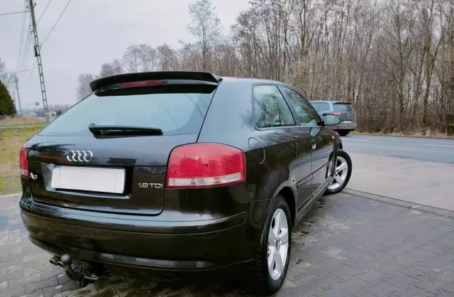 AUDI A3 