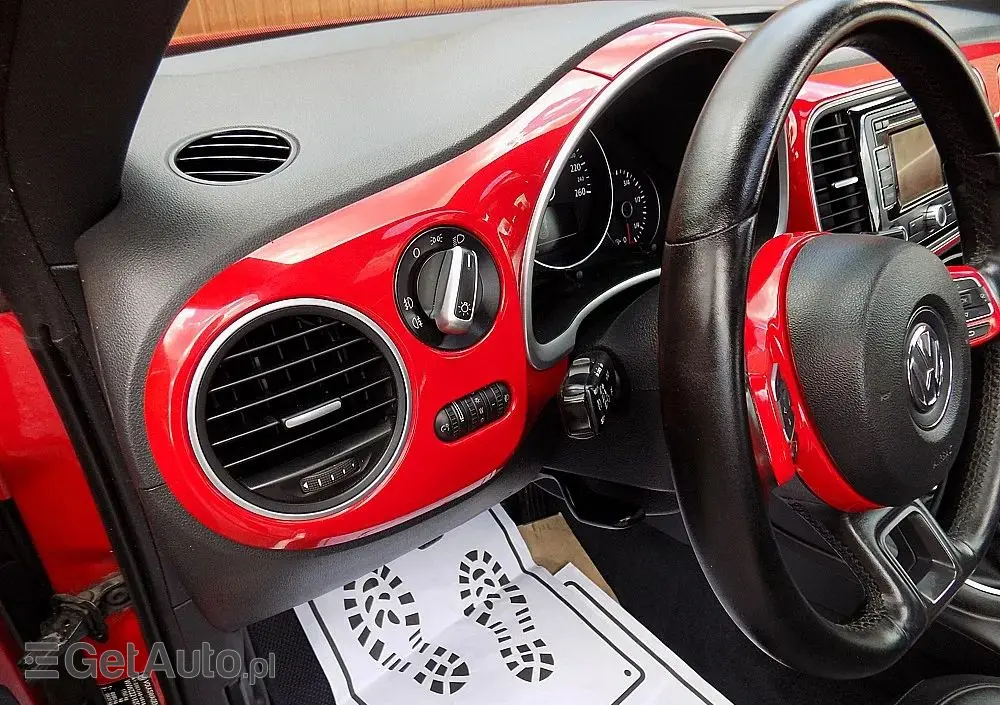 VOLKSWAGEN Beetle The 1.6 TDI DPF Exclusive Design